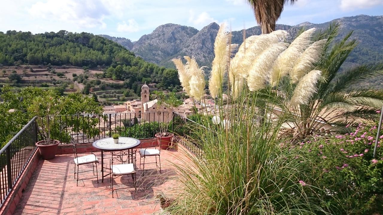 Es Castellet De Bunola Villa Bunyola Eksteriør billede