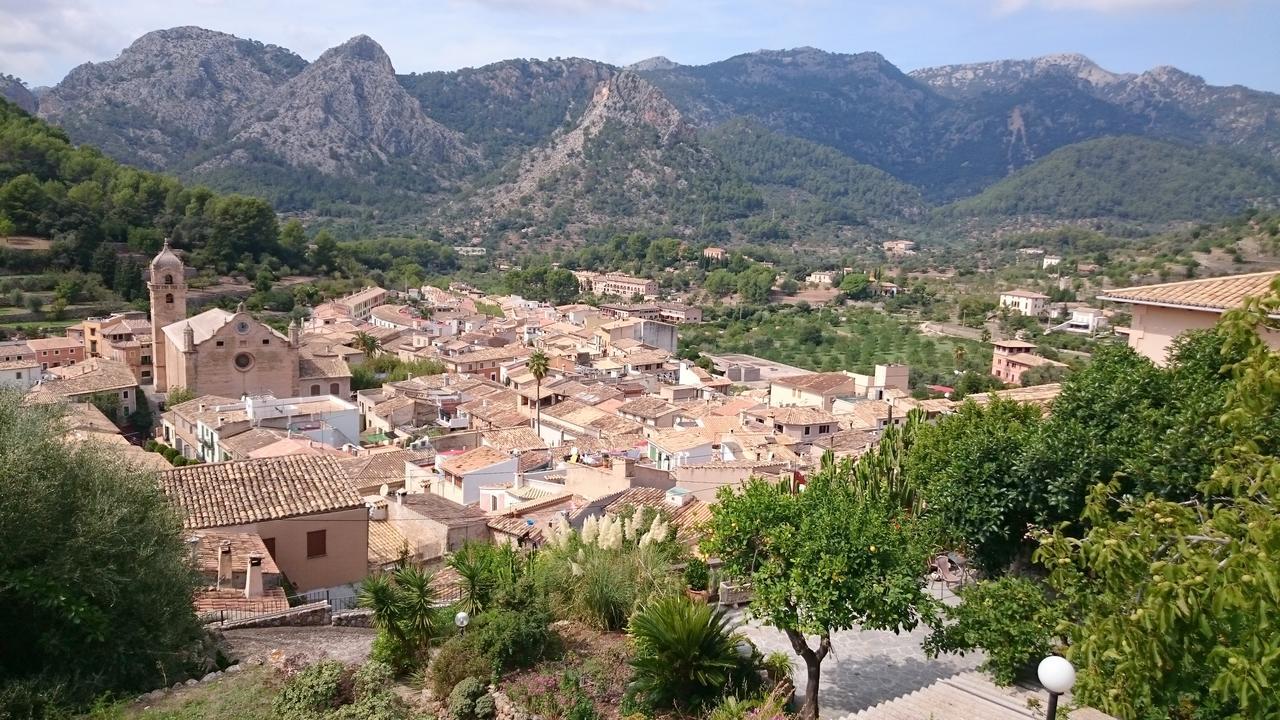 Es Castellet De Bunola Villa Bunyola Eksteriør billede